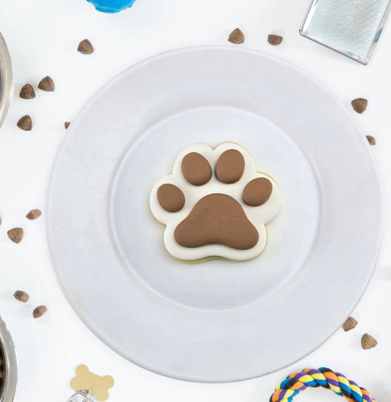Paw Print Embosser & Cookie/Biscuit Cutter Set