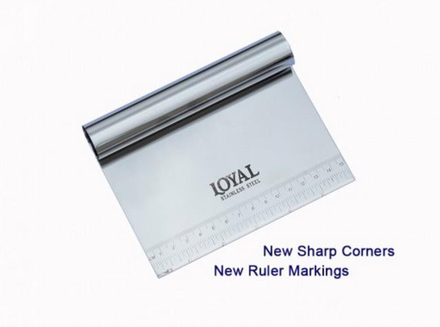 Scraper/Cutter Stainless Steel With Curved Handle Cake Decorating