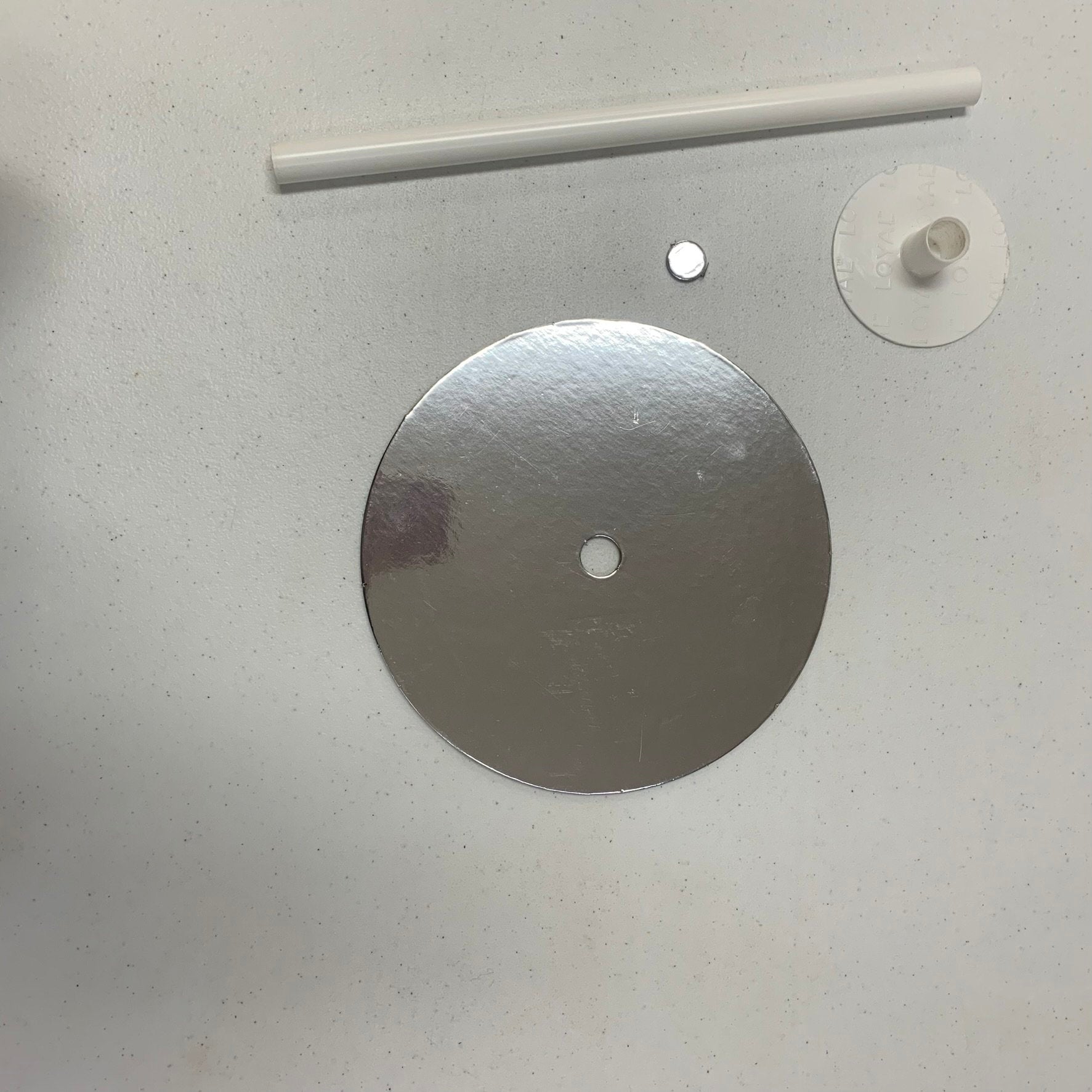 Cardboard Perforated 18cm Round Silver Cake Board (7in) Pk 10