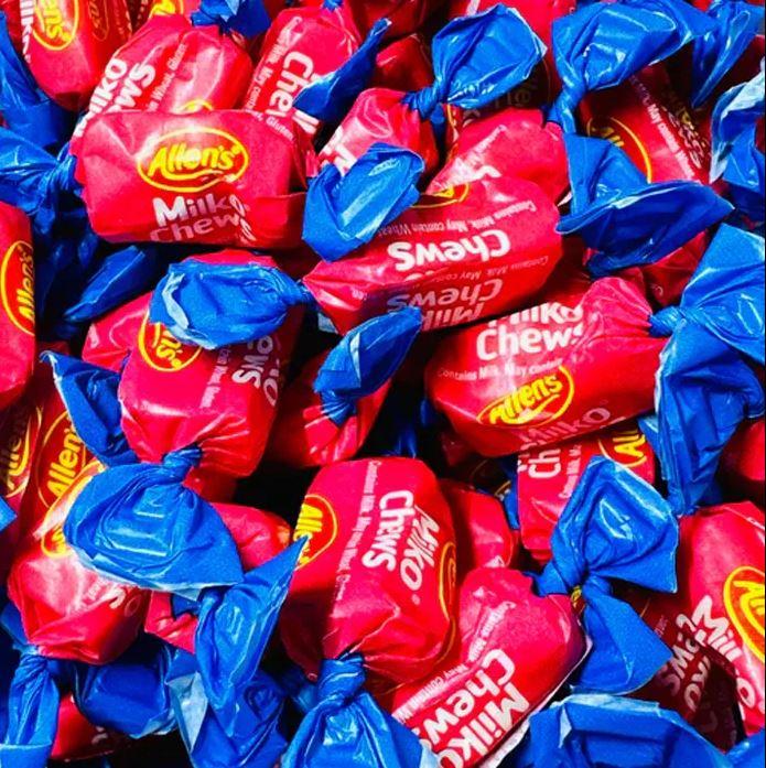 Confectionary Lollies Allens Milko Chews 800g Bulk Wrapped