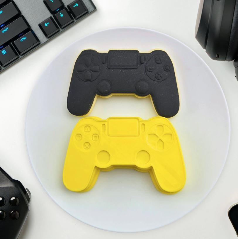PS4 Gaming Controller Debosser & Cookie/Biscuit Cutter Set