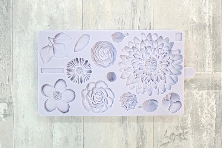Mould Buttercream Flowers Karen Davies