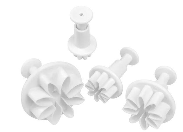 Cutter Plunger Daisy Flower Set of 4 Mondo