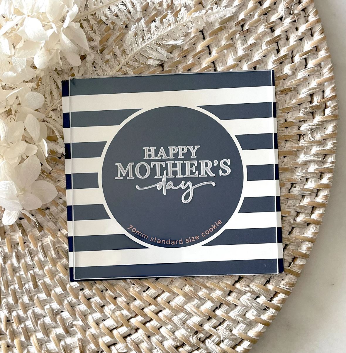 Happy Mothers Day Cookie/Biscuit Debosser Cutter (Little Biskut Level Up!)