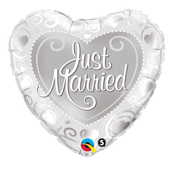 Balloon Foil 45cm Just Married Hearts