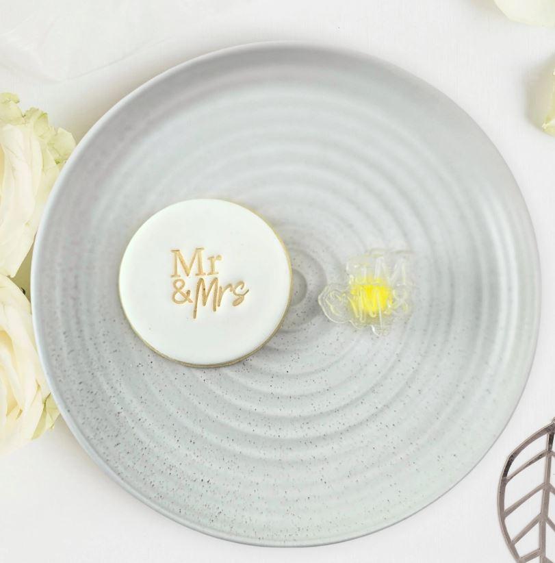Mr and Mrs Cookie/Biscuit Embosser Cutter