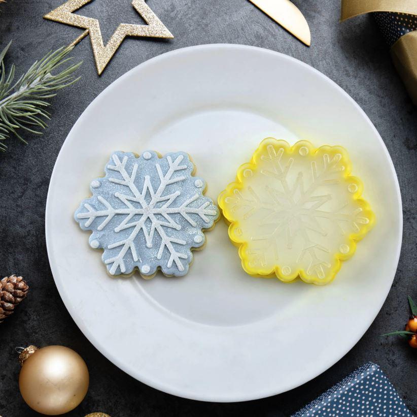 Snowflake Cookie/Biscuit Cutter And Debosser Set