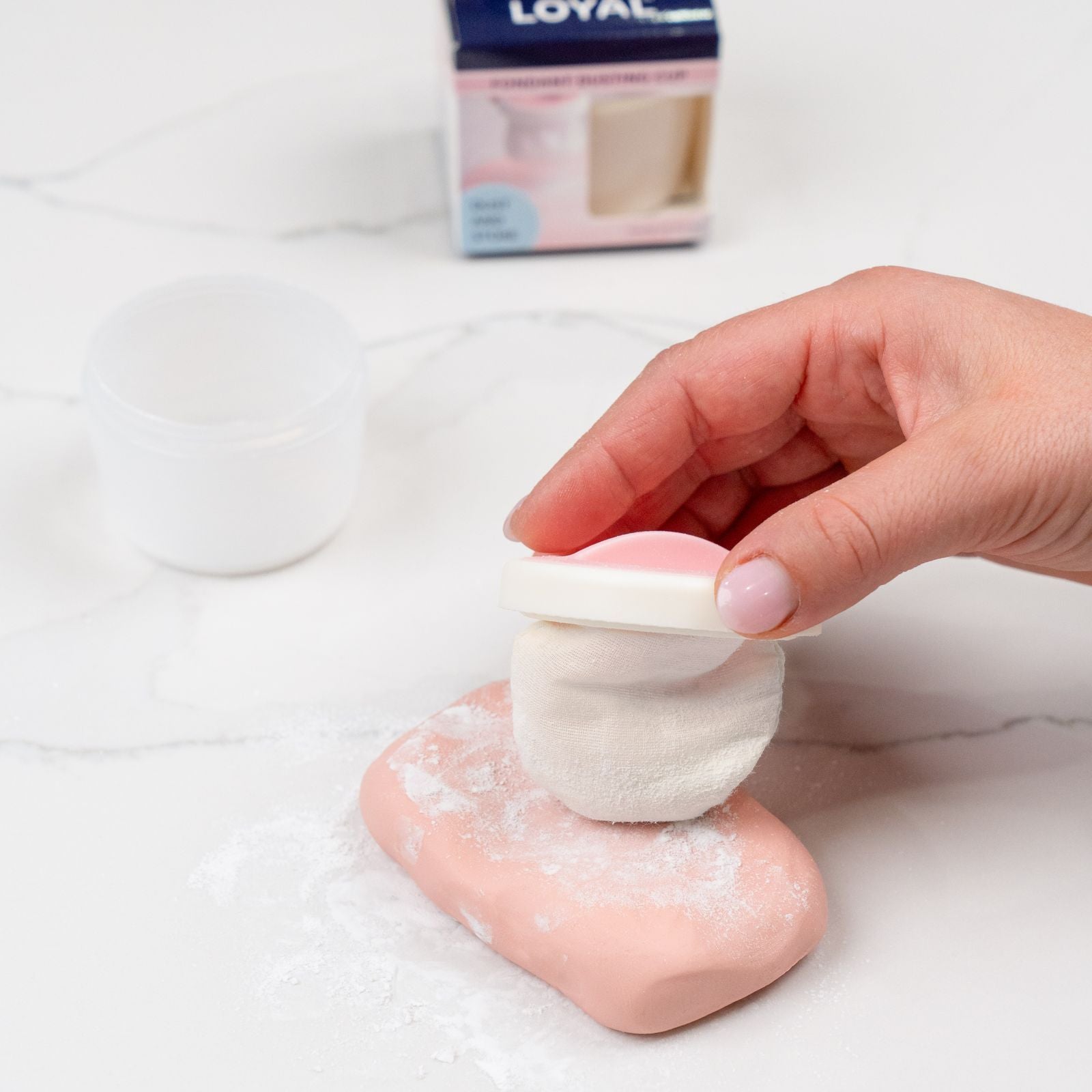 Fondant Dusting Cup - Loyal