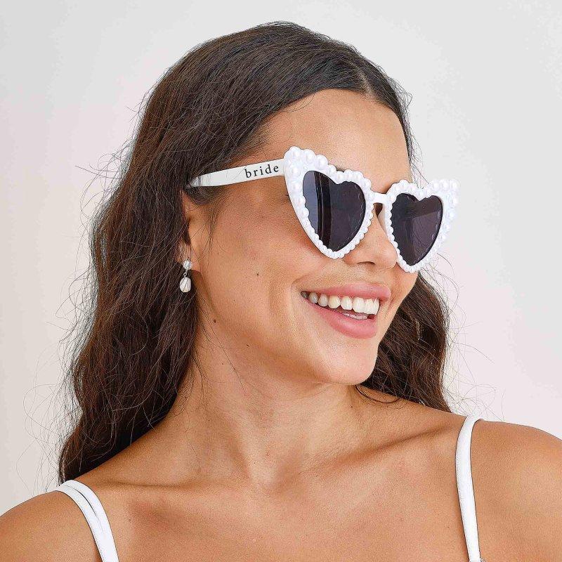 Glasses White Heart Shaped Hens Night Bride Pearl Look