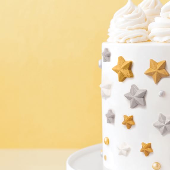 Edible Icing Decorations Shimmer Stars White/Silver/Gold Christmas Pk/9
