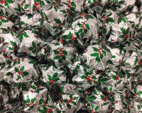 Chocolate Holly Stars Christmas/Xmas 1kg (Approximately 140 Stars)