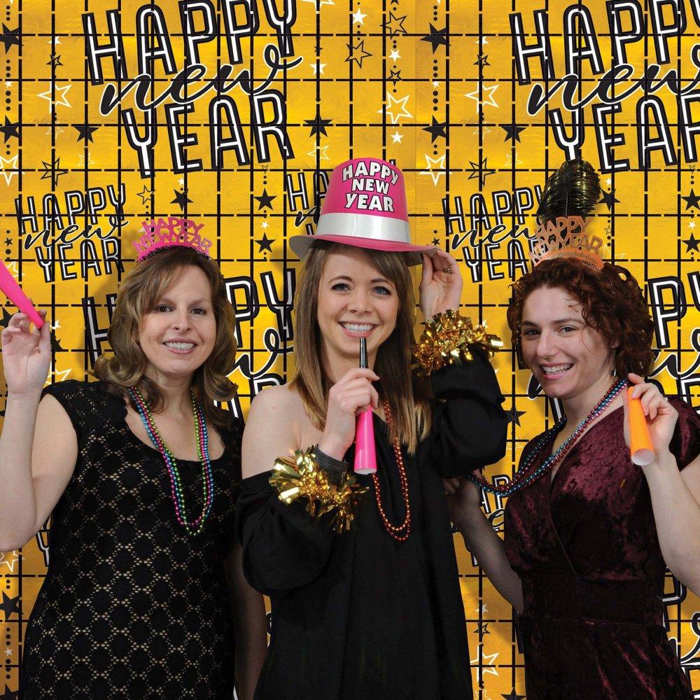 Decoration/Photo Backdrop Happy New Year Metallic Curtain 183cm x 91cm