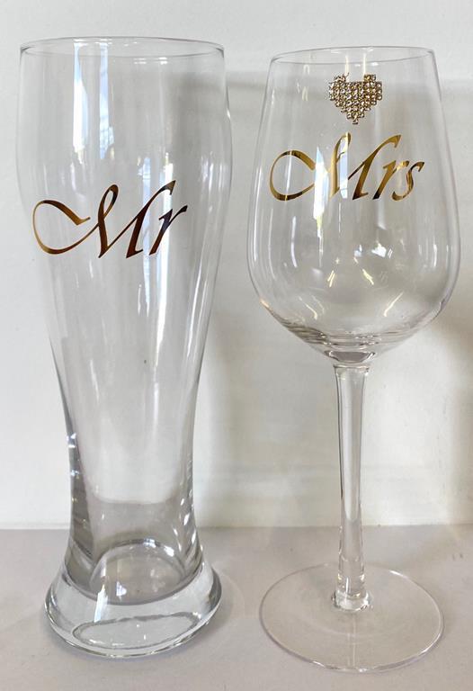 Wedding Beer/Wine Glasses Mr Mrs