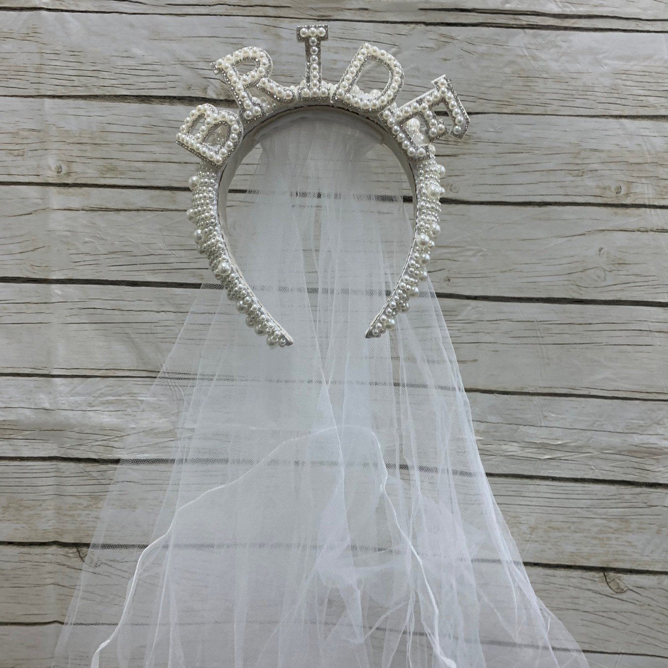 Bride To Be Headband/Hat With Veil Hens Party Deluxe Pearl Like Detail
